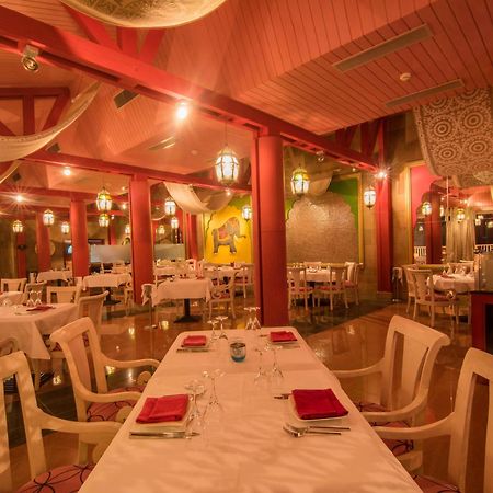 Sentido Reef Oasis Aqua Park Resort Sharm el Sheikh Esterno foto The interior of the restaurant