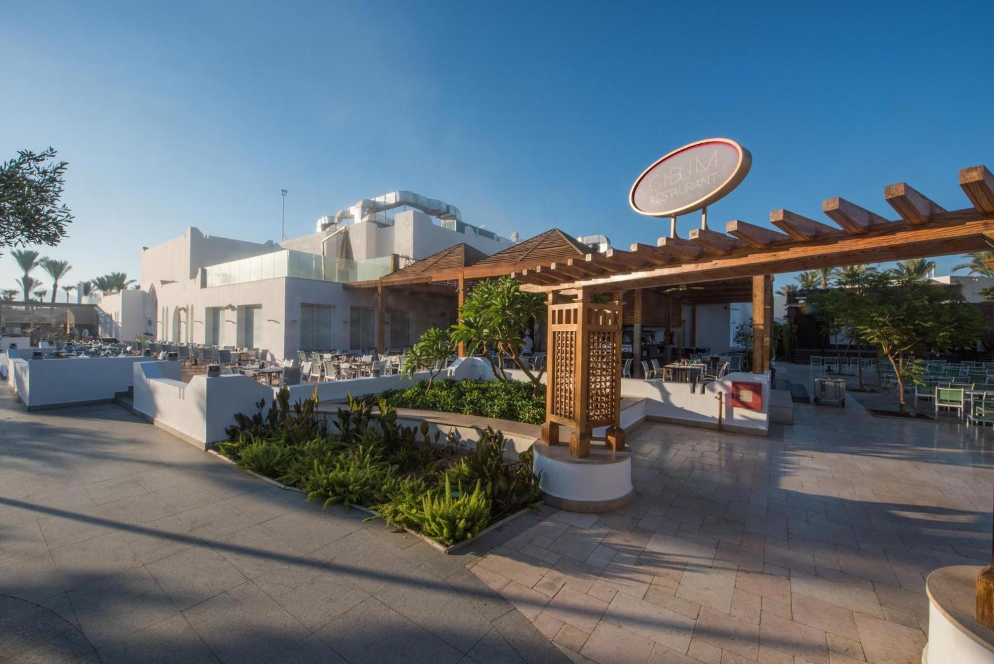 Sentido Reef Oasis Aqua Park Resort Sharm el Sheikh Esterno foto The Village Outlet Mall