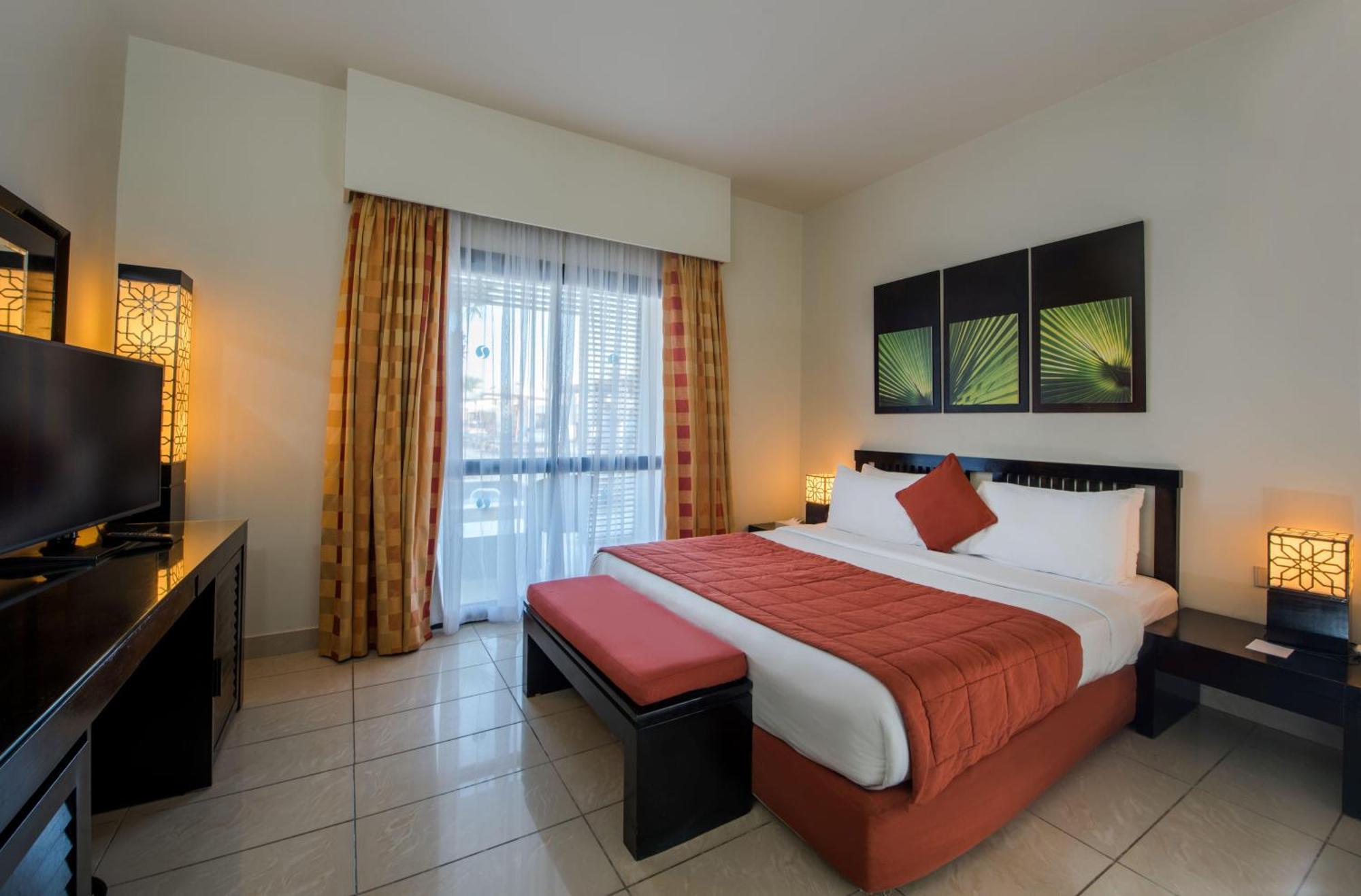 Sentido Reef Oasis Aqua Park Resort Sharm el Sheikh Esterno foto A bedroom at the hotel