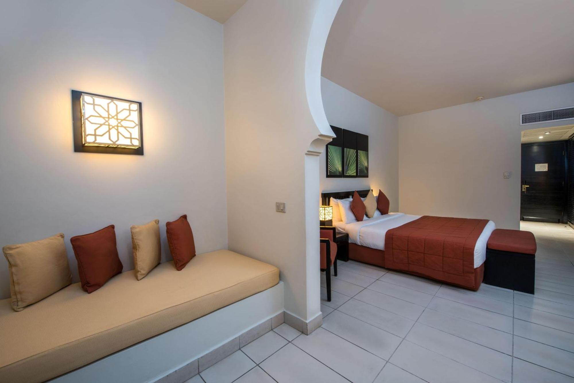 Sentido Reef Oasis Aqua Park Resort Sharm el Sheikh Esterno foto A room at the hotel